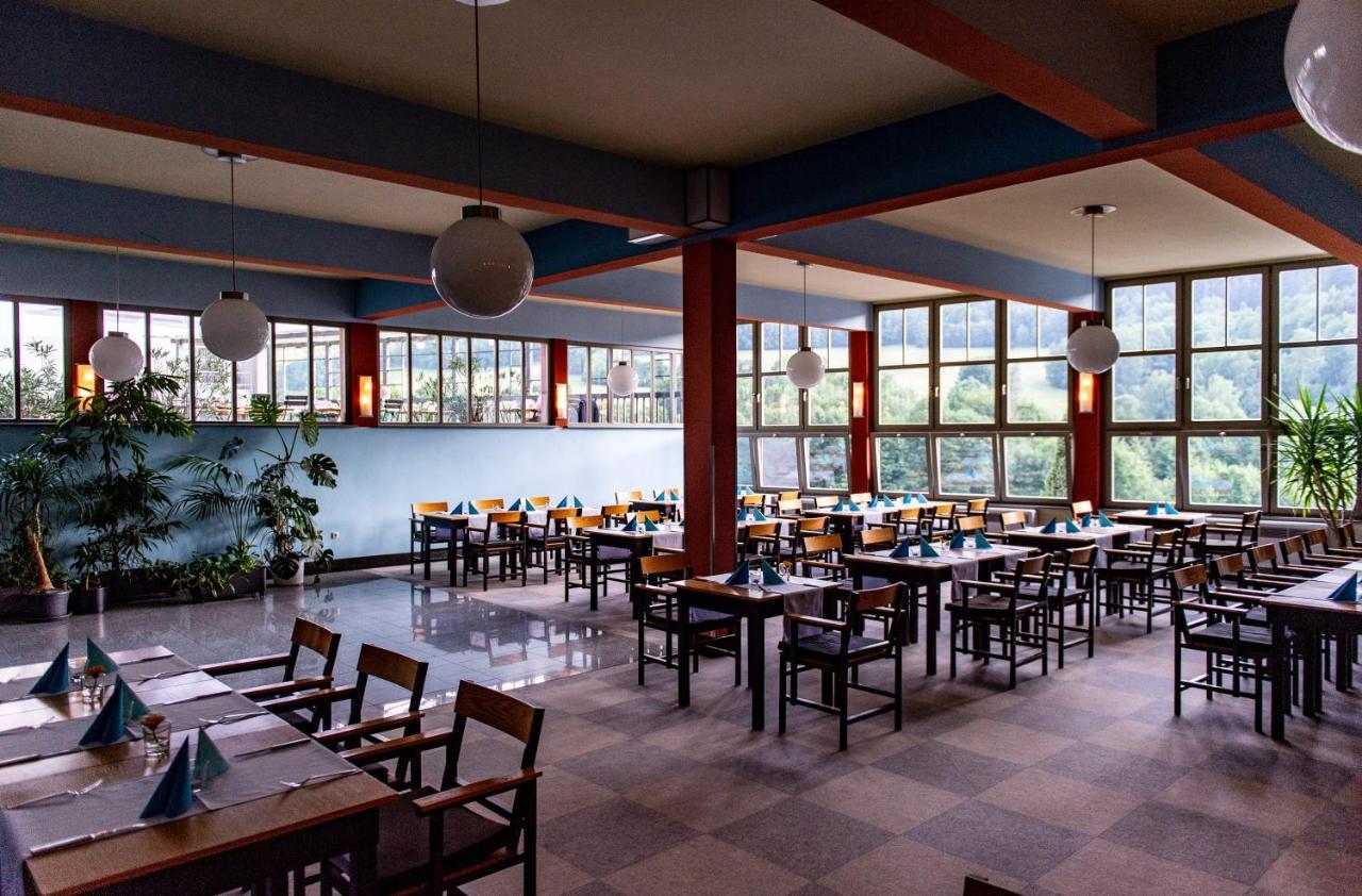 Haus Des Volkes - Das Bauhaushotel Probstzella Kültér fotó